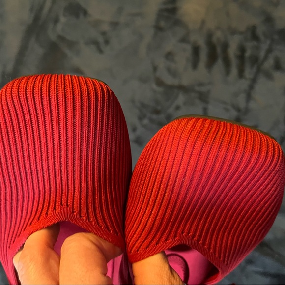 VIVAIA Women's Chic Red Mary Jane Flats - EUC - Picture 5 of 6